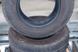 225 70 R15 Michelin Agilis Camping