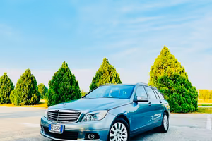 Mercedes benz classe c 220