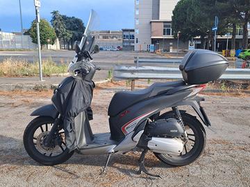 Honda SH 150i Sport — Full Optional