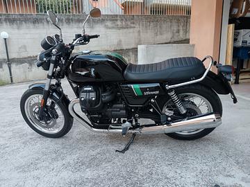 Moto Guzzi V7 III special 