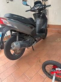 Scooter agility kimco 125 cc