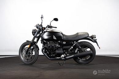 2022 MOTO GUZZI V7 850 STONE RDS02060