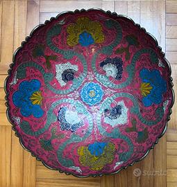 Ciotola in ottone finemente decorata