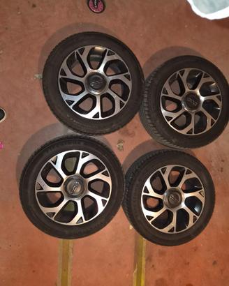 cerchi da 16 con gomme per 500L