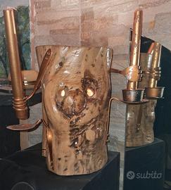 Bagiu in legno con candele e portalampada