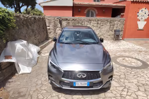 INFINITI Q30 1.5 D SPORT