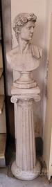 Colonna con Busto 