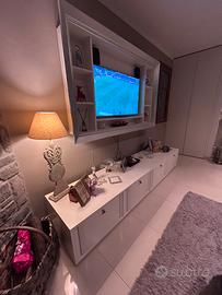 Mobile salotto più cornice arredo da TV