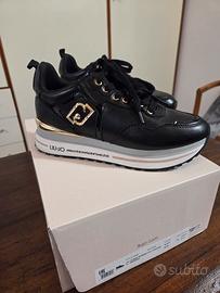 sneakers Liujo