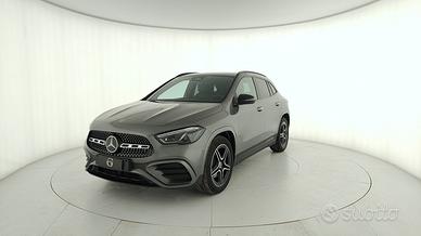 MERCEDES-BENZ GLA 200 d automatic