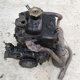 Motore vecchia FIAT 500 per ricambi