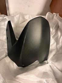 Parafango anteriore in carbonio per ktm super duke
