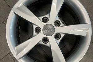 Cerchi lega ORIGINALI Audi A3 16 - usati