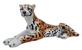 Leopardo sdraiato, realizzato in porcellana