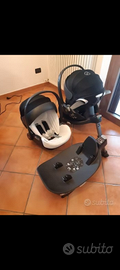 2 Seggiolini auto CYBEX Cloud Z + 2 basi isofix