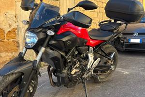 Yamaha mt-07 - guidabile con A2