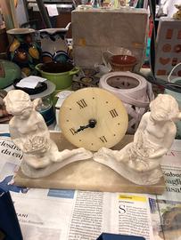 Orologio vintage con angeli