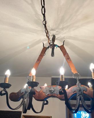 Lampadario rustico