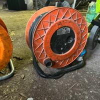 Avvolgicavi elettrici