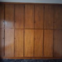 Armadio guardaroba  a parete in legno