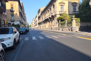 Catania Viale XX Settembre due camere studentesse