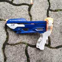 Nerf Slingstrike pistola giocattolo 
