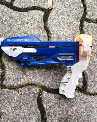 Nerf Slingstrike pistola giocattolo 