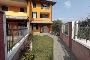 TRIFAMILIARE A PASTRENGO