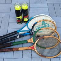 4 racchette tennis + 2 scatole palle nuove