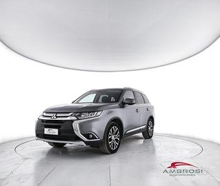 MITSUBISHI Outlander 2.2 DI-D 4WD Intense - AUTO