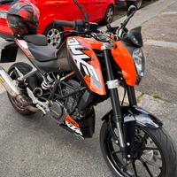 KTM DUKE 125 - Scarico Akrapovic