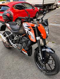 KTM DUKE 125 - Scarico Akrapovic