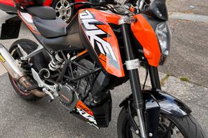 KTM DUKE 125 - Scarico Akrapovic