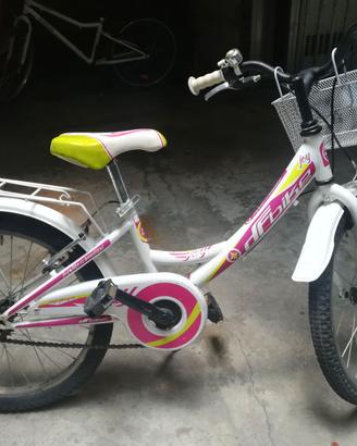 Bicicletta per bambina