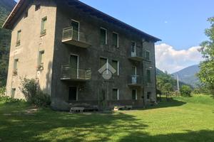 CASA INDIPENDENTE A EDOLO