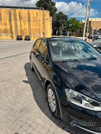 VOLKSWAGEN Golf 7ª serie