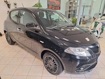 Lancia Ypsilon 1.0 FireFly 5 porte S&S Hybrid Mary