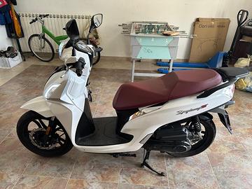 Sym sinhony 50st