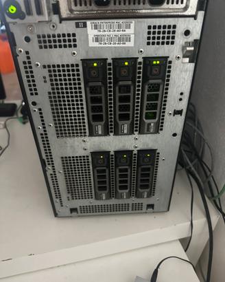 Dell PowerEdge T410 – Dual CPU – 64 GB Ram