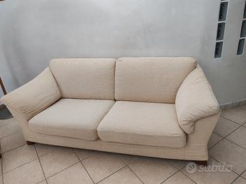  divani 2 posti e 3 posti 