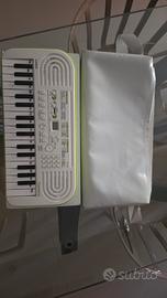 PIANOLA CASIO SA-50