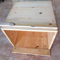 Cuccia in legno per cane di piccola taglia