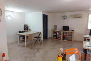 Postazione scrivania per professionista