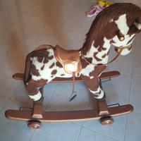 cavalluccio a dondolo 