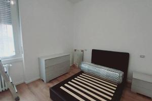 Stanza in appartamento di 60 m² a Milano