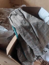 Lotto casuale di Tessili, Arredo, Vestiti e altro