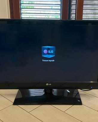 TV LG 32" LED Full HD 32LV340A Funzionante