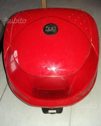 Bauletto rosso scooter, moto tipo givi universale