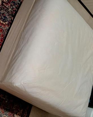 Pouf contenitore da camera