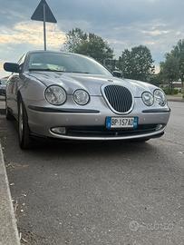 Jaguar S-Type anno 2000 ASI da vetrina!